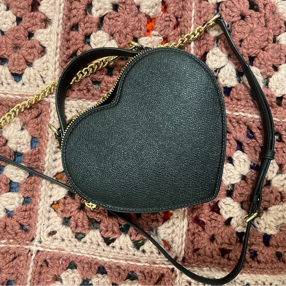 coach heart crossbody bag - Picture 2 of 4